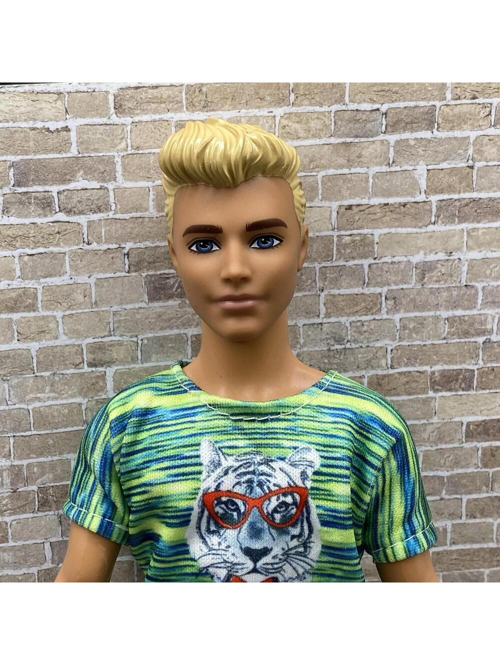 Mattel Ken Blonde Blue Eyes 2016 Gjm33 Green Blue Shirt Tropical Shorts B12